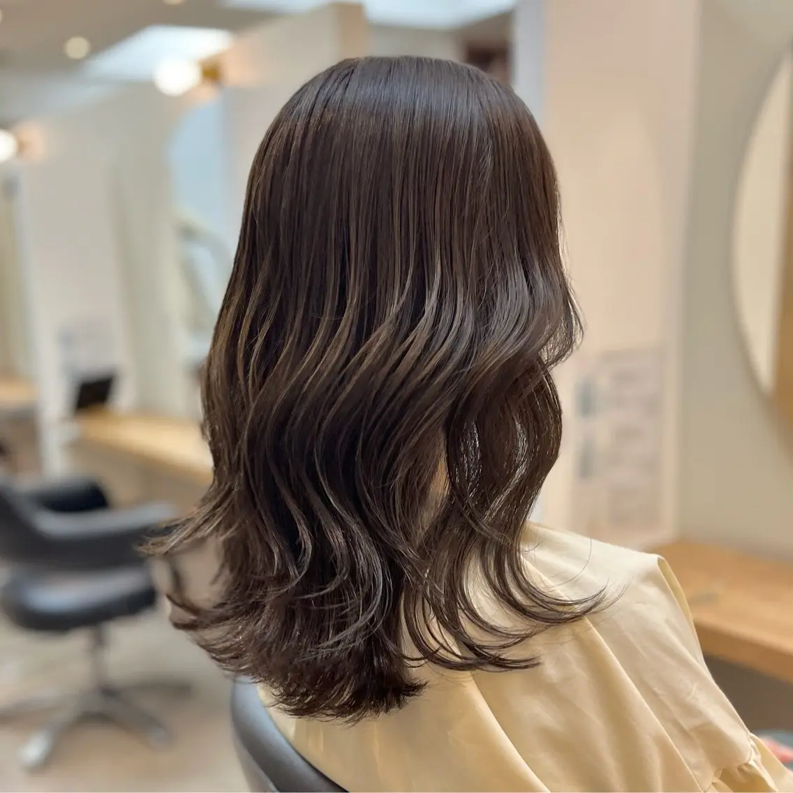 セミロング 美容師歴13年 川口のヘアスタイル