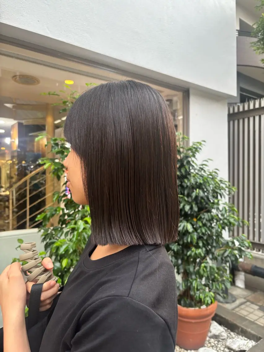 ミディアム SEEK八王子 AINAのヘアスタイル