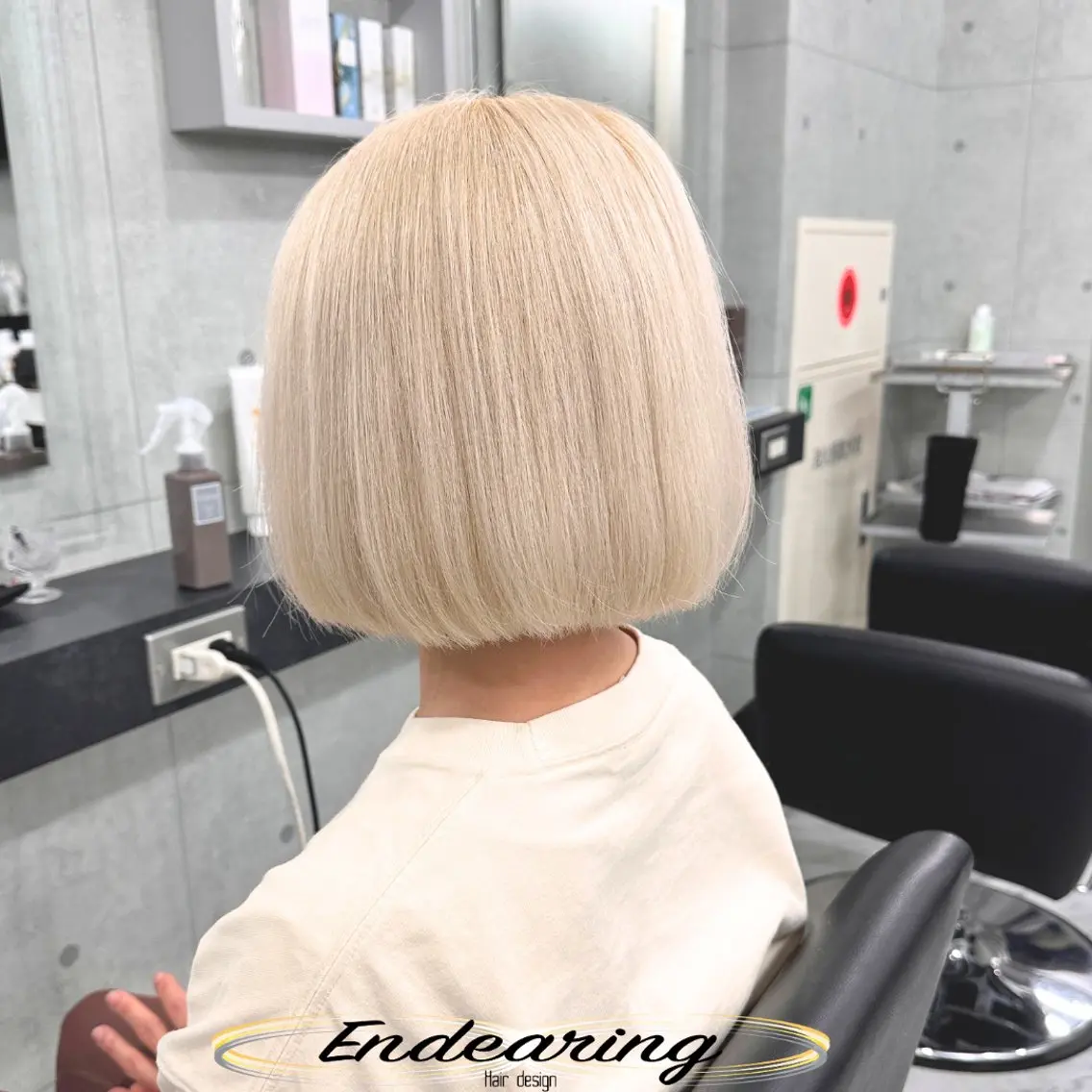 カラー ベージュカラー ブリーチ ボブ ヘアカラー Endearing 銀座/レイヤーカットのヘアスタイル