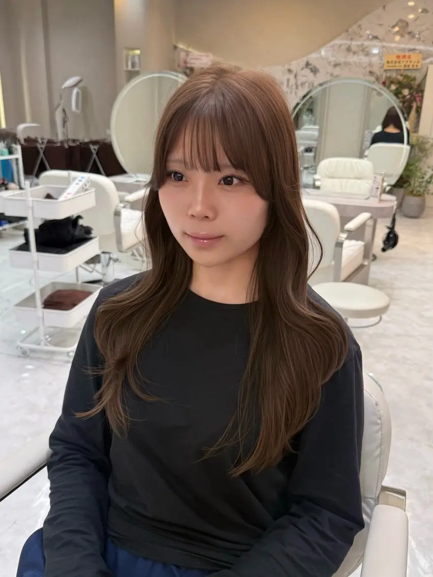 ロング ヘアカラー Hinane ❤︎のヘアスタイル