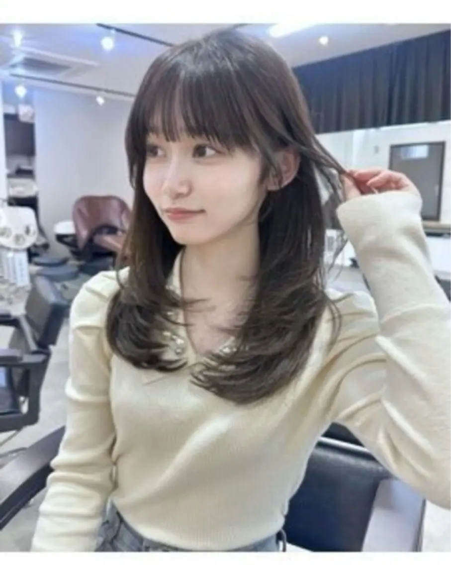 セミロング レイヤーカット 縮毛矯正特化美容師 DAISUKEのヘアスタイル