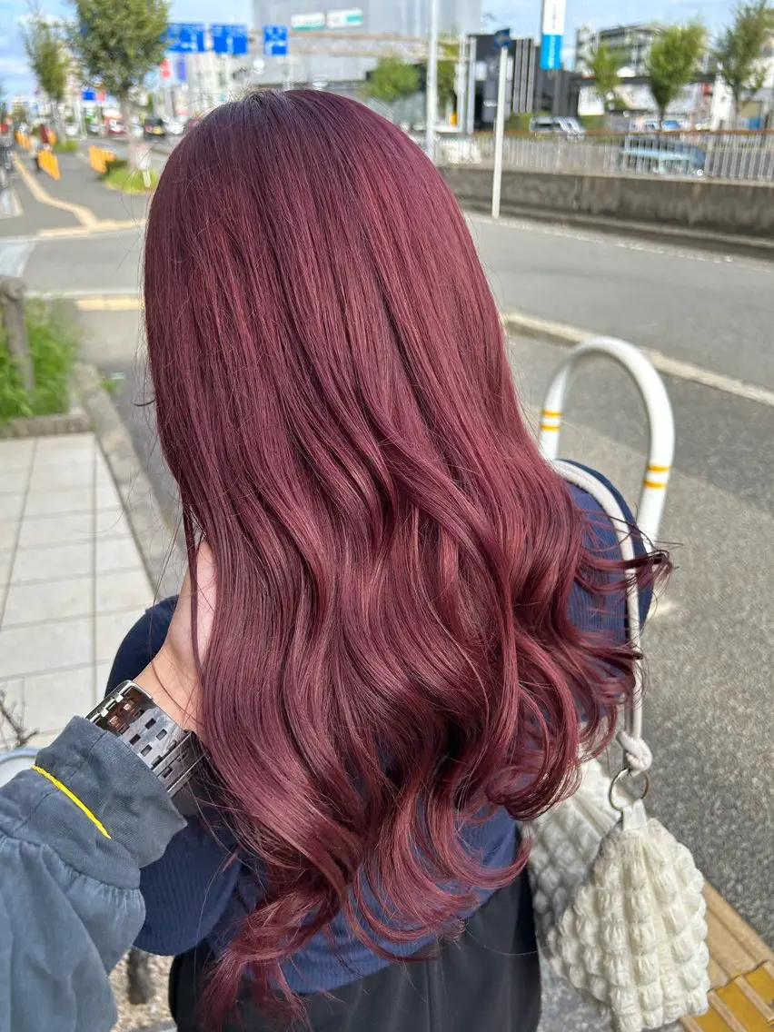 ロング ヘアカラー 【艶ｶﾗｰ/ｼｮｰﾄ 】田原 愛菜🐯のヘアスタイル