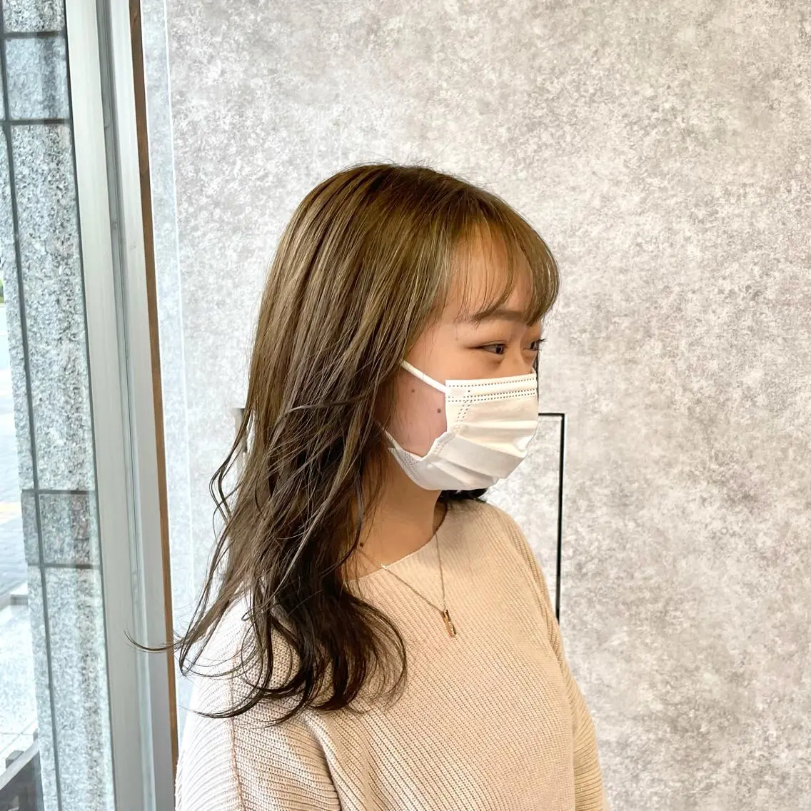 セミロング カラー ブリーチ ハイライトカラー ブリーチなしカラー ハイライト 🫧ヒシダアキ taboo.i🫧のヘアスタイル