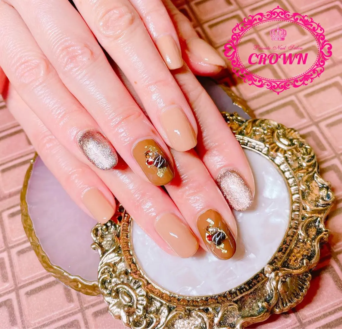 ネイル CROWN プライベートサロンのネイルデザイン