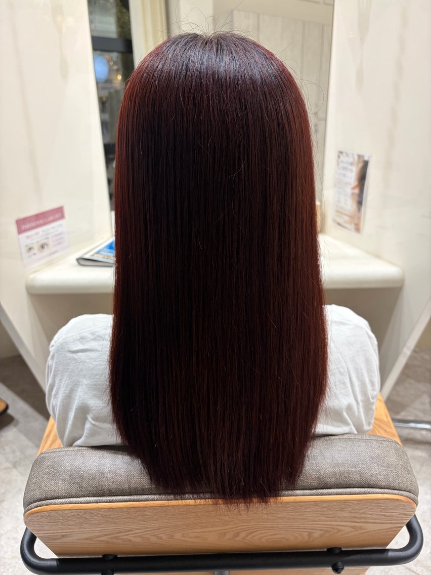 ロング カラー ヘアカラー トリートメント 志村 梨帆のヘアスタイル