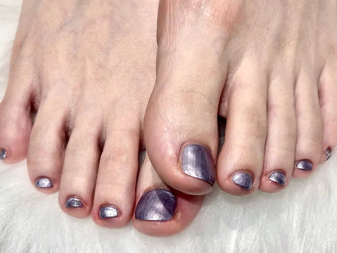 ネイル フットネイル 田中 梨奈のネイルデザイン