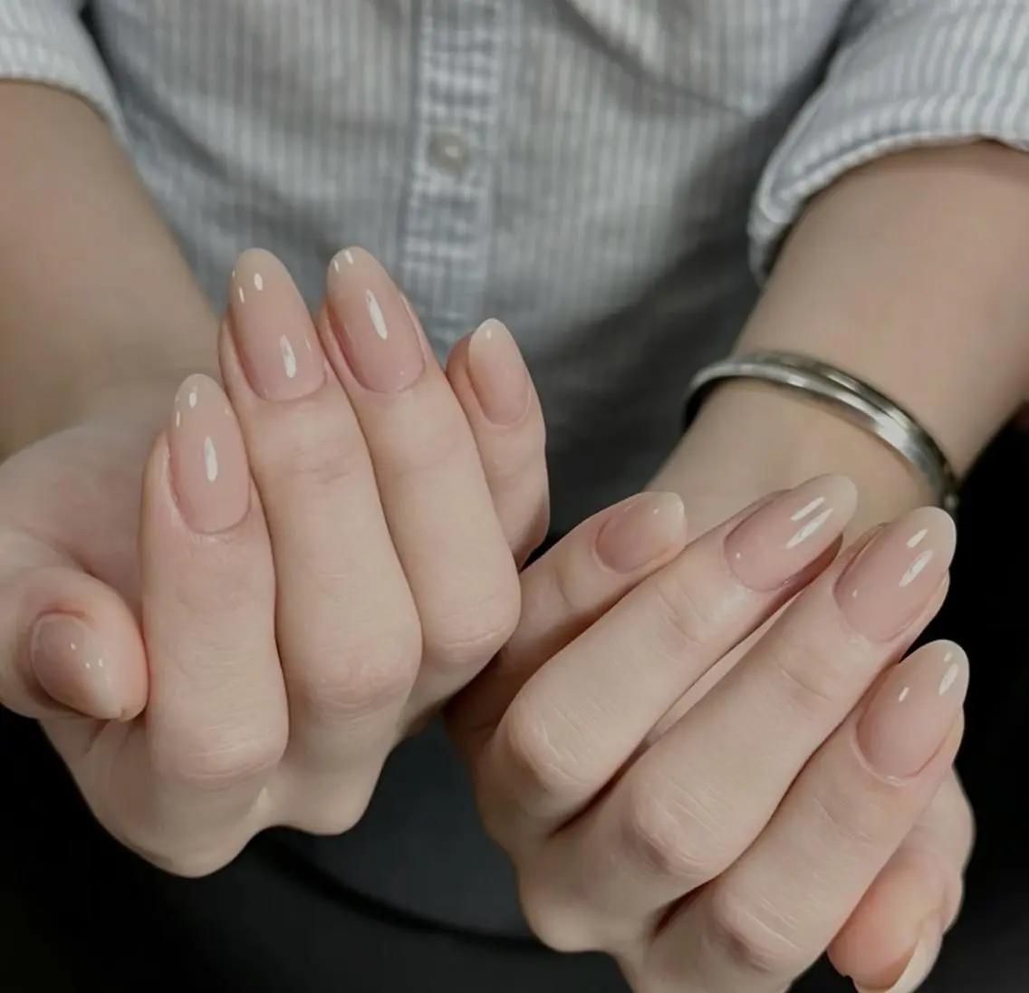 ネイル ハンドネイル 🎀 Ayaka_nailのネイルデザイン