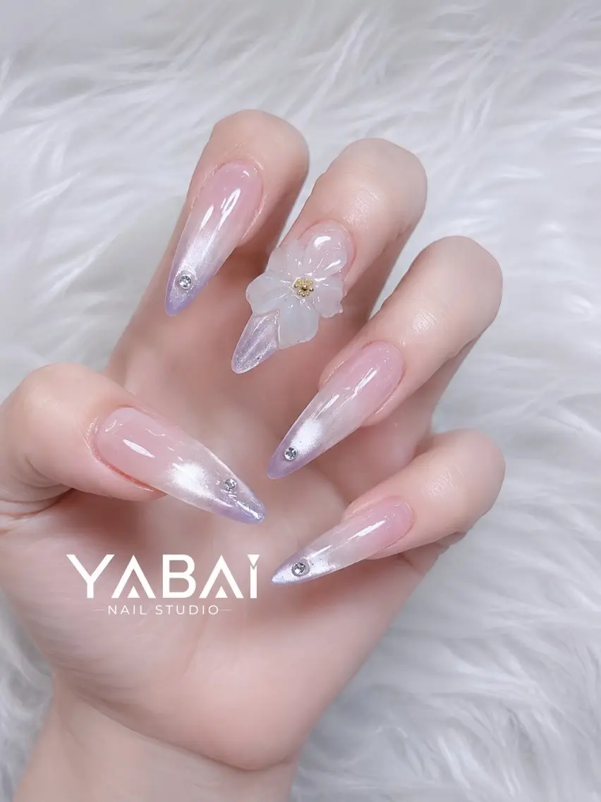 ネイル フラワーネイル グラデーション ロングネイル ピンク 春ネイル ハンドネイル YABAI NailStudioのネイルデザイン