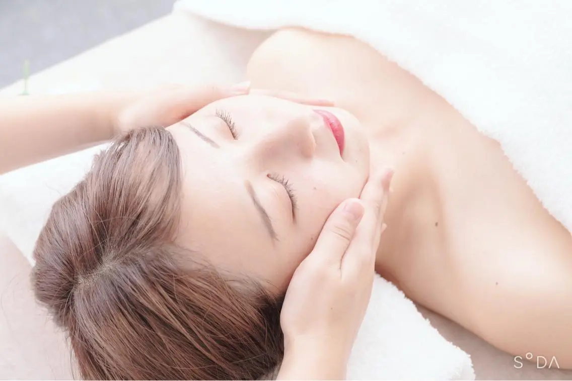 個数限定🌸フェイシャルマッサージ💆‍♀️ハンドクリーム20g付の写真
