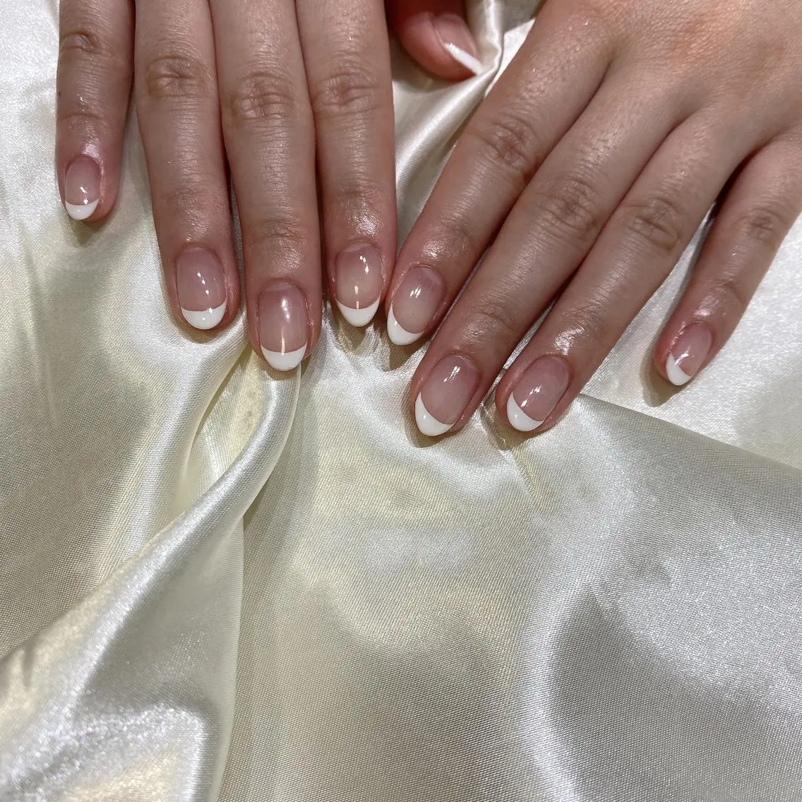 ネイル ハンドネイル 西岡 杏のネイルデザイン