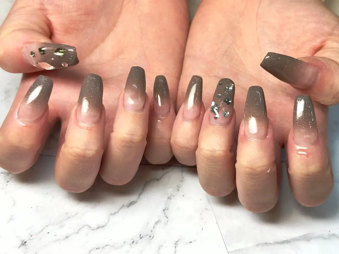 ネイル ハンドネイル Queennail 北堀江AYAのネイルデザイン