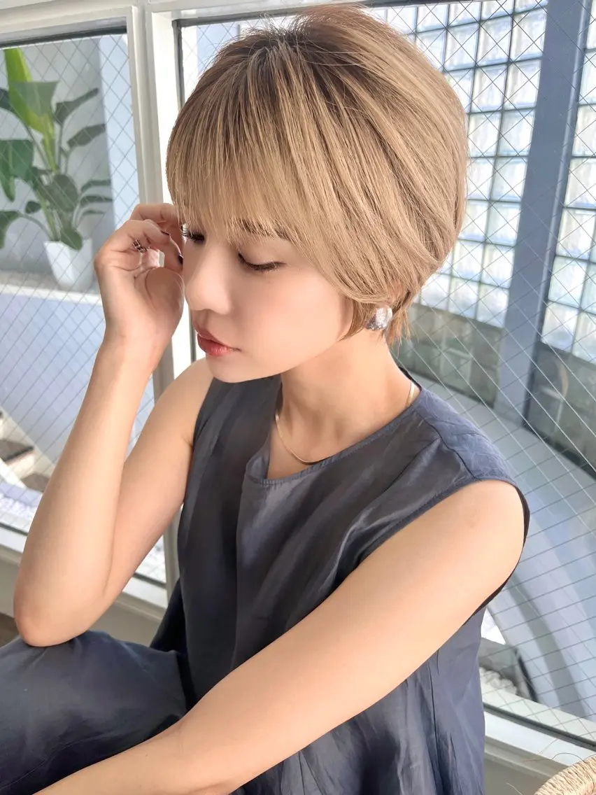 ショート リリーオブザベイス KAZUNAのヘアスタイル