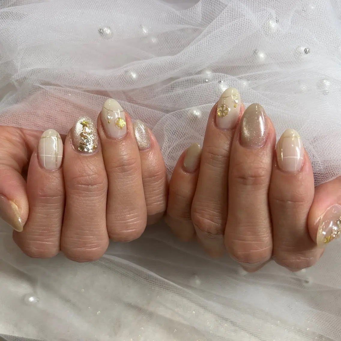 ネイル 冬ネイル クリスマス Aurum ♡︎ miyukiのネイルデザイン