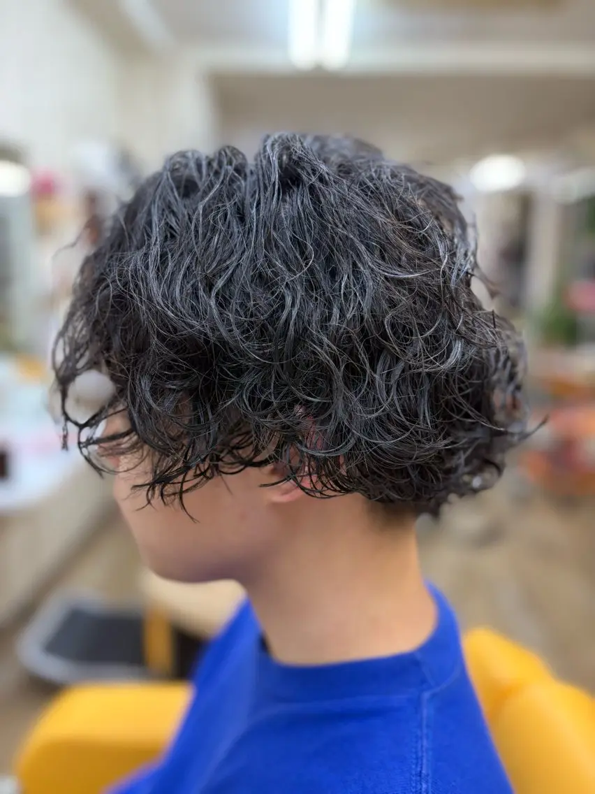 パーマ メンズ メンズパーマ 波巻きパーマ 髪質改善Acero 稲田圭翔のヘアスタイル
