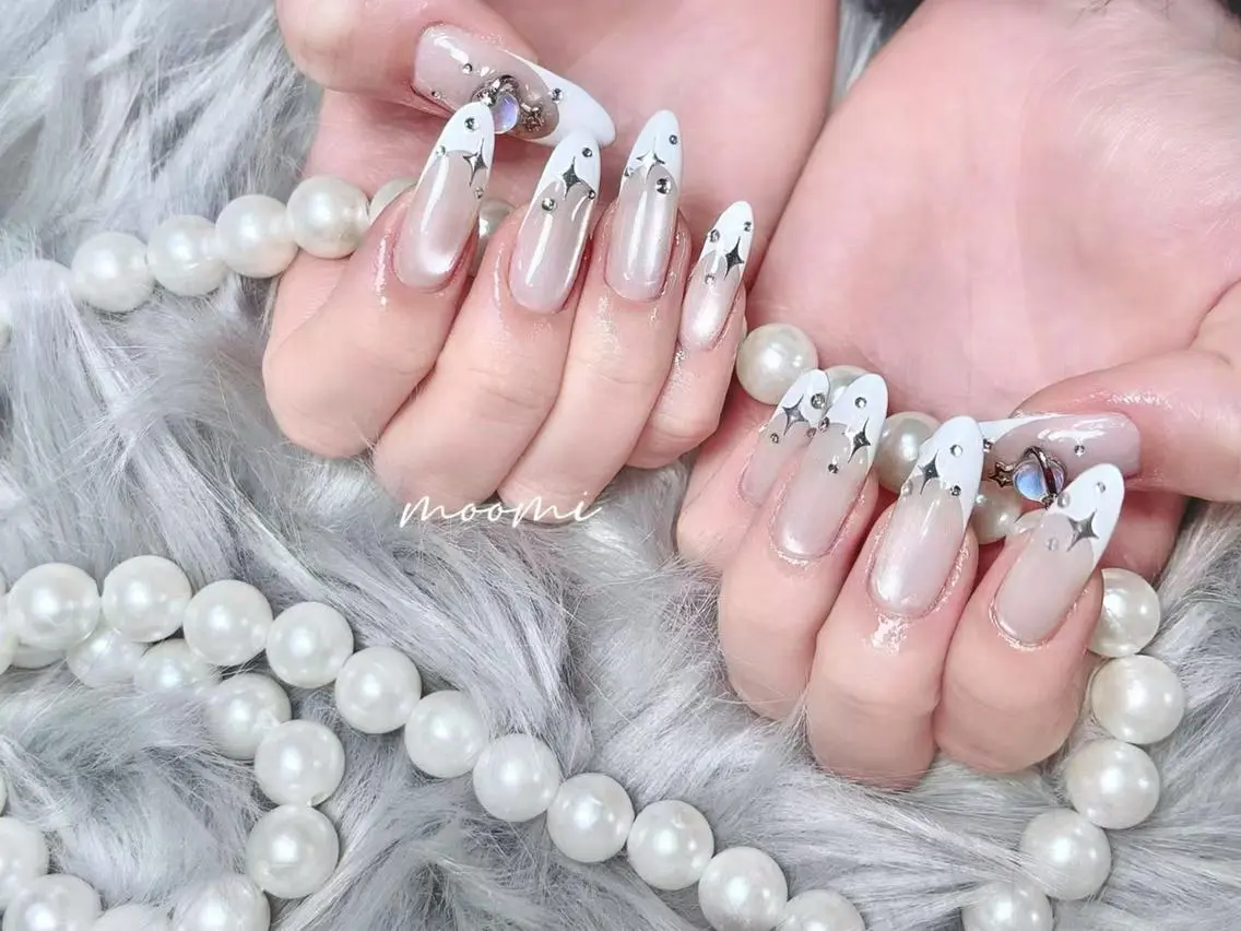 ネイル 長さ出し ジェルネイル グラデーション 韓国ネイル マグネットネイル moomi nail スカルプ専門のネイルデザイン