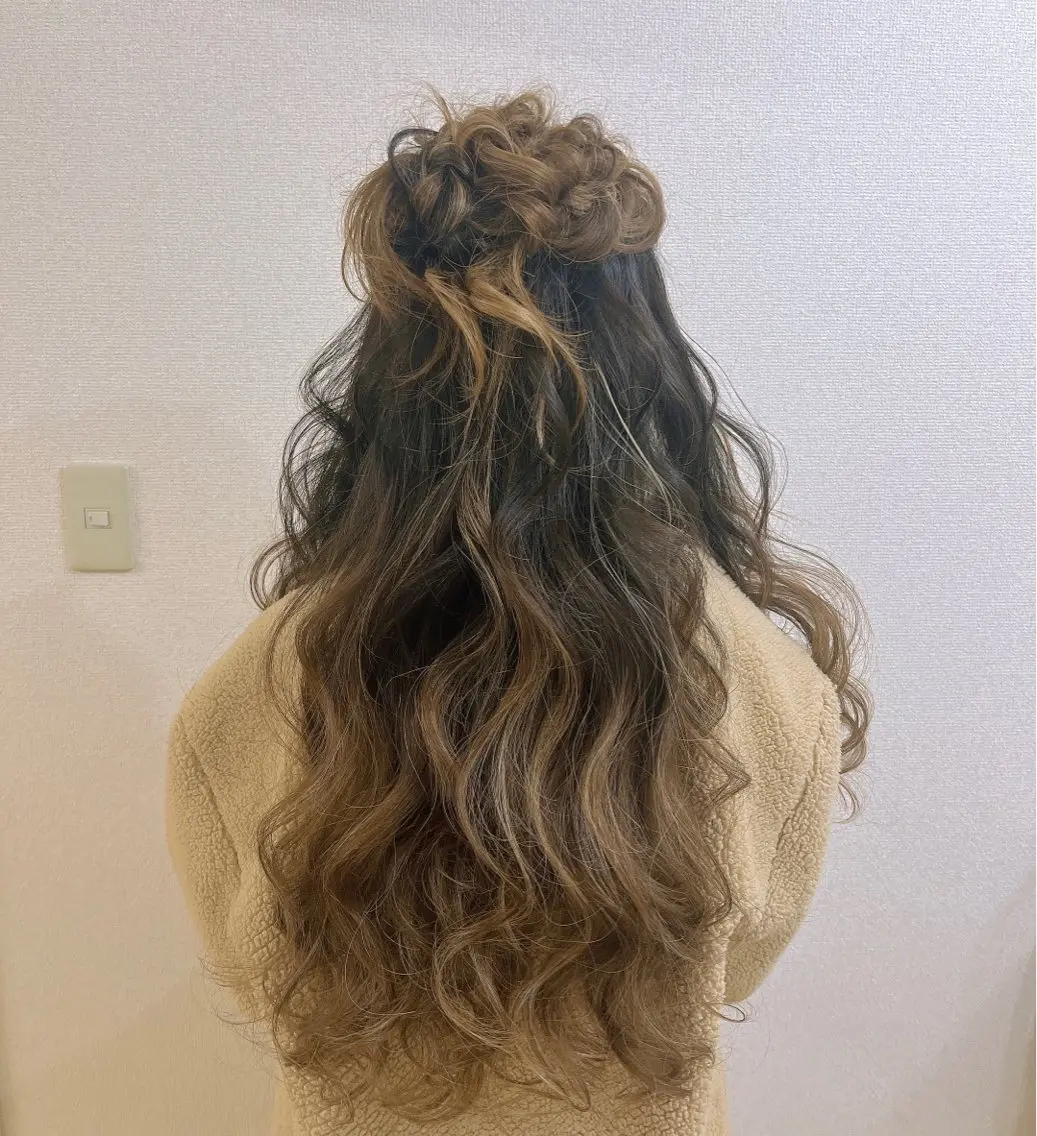 ヘアアレンジ un par unの眉毛・アイブロウイメージ