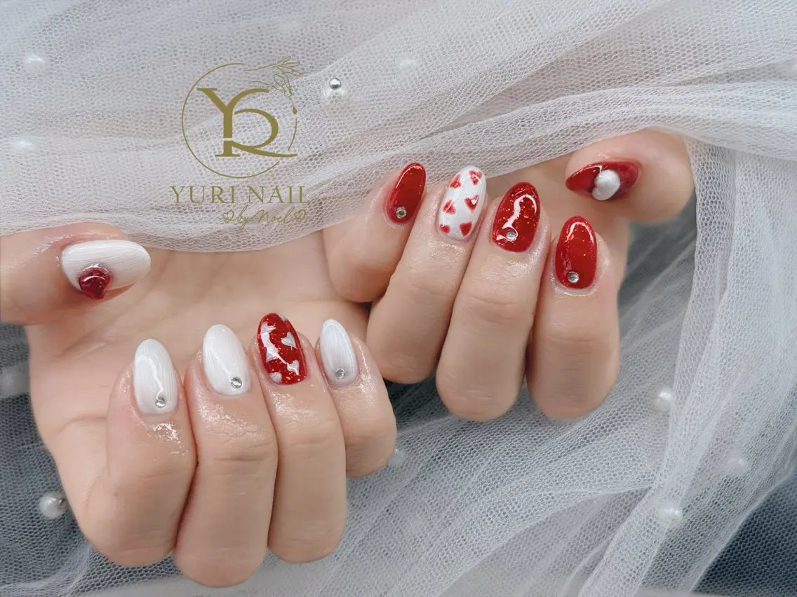 ネイル チークネイル フットネイル フレンチネイル 韓国ネイル 水色 ハンドネイル フットネイル ハンドケア YURI Nail NARITAのネイルデザイン