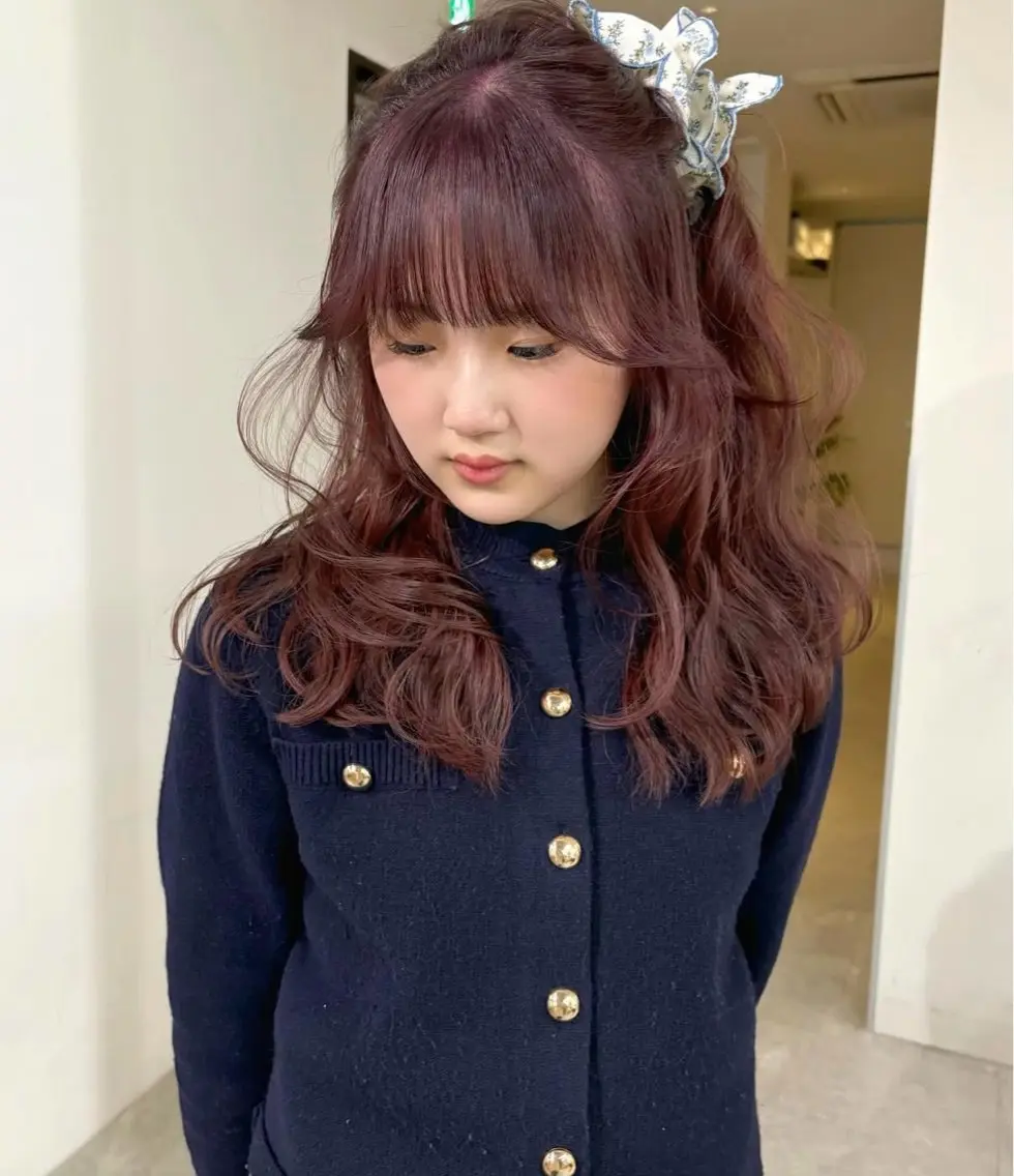 カラー ヘアカラー アヤカ （AYAKA）のヘアスタイル