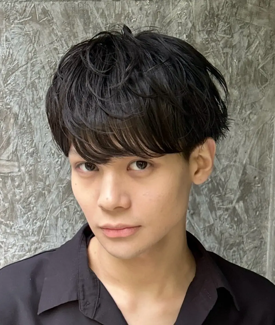 ショート パーマ メンズ カット パーマ 岩城 滉成のヘアスタイル