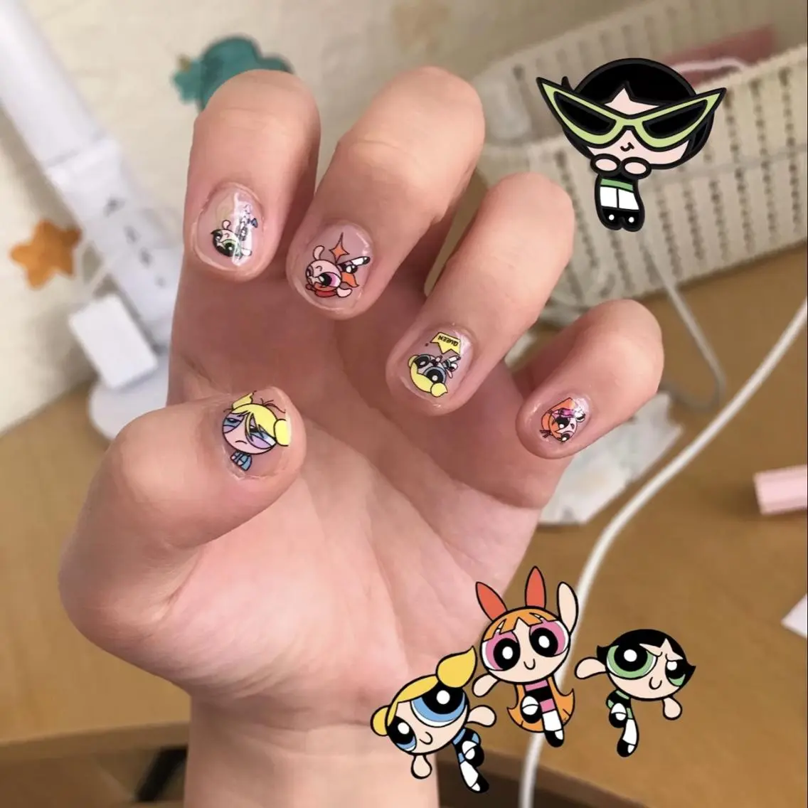 ⋆˙♡✨ハンド90分キャラクターシールつけ放題6500の写真