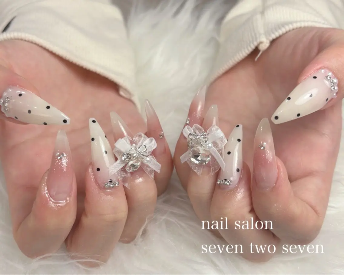 ネイル ハンドネイル 727 nailのネイルデザイン