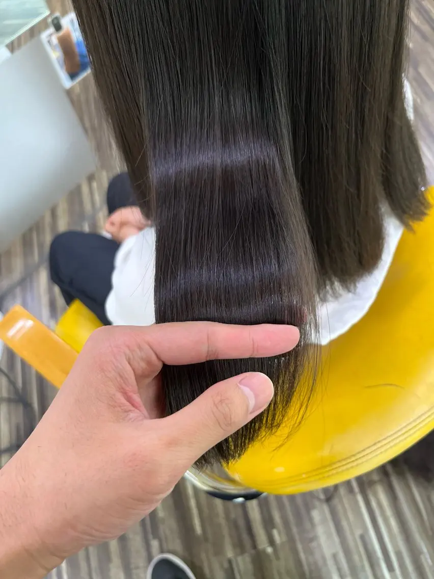 似合わせカット×ハイグレード縮毛矯正×トリートメントの写真