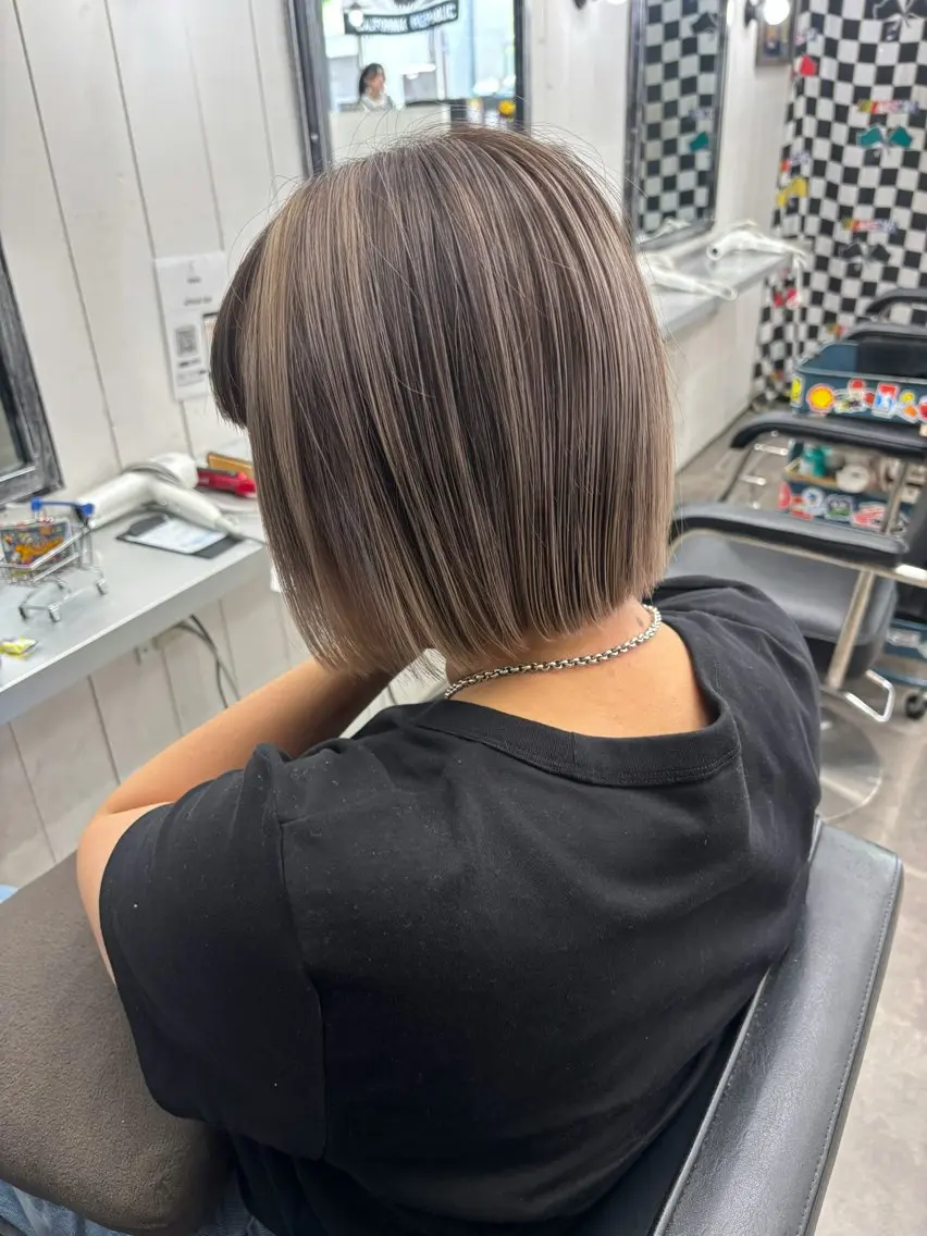 ショート カラー 永野 瑛大のヘアスタイル