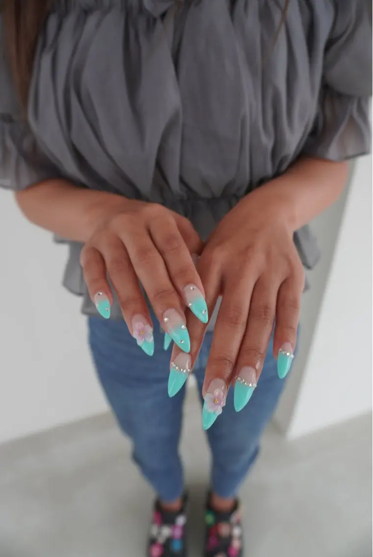 ネイル ハンドネイル pownini nailのネイルデザイン
