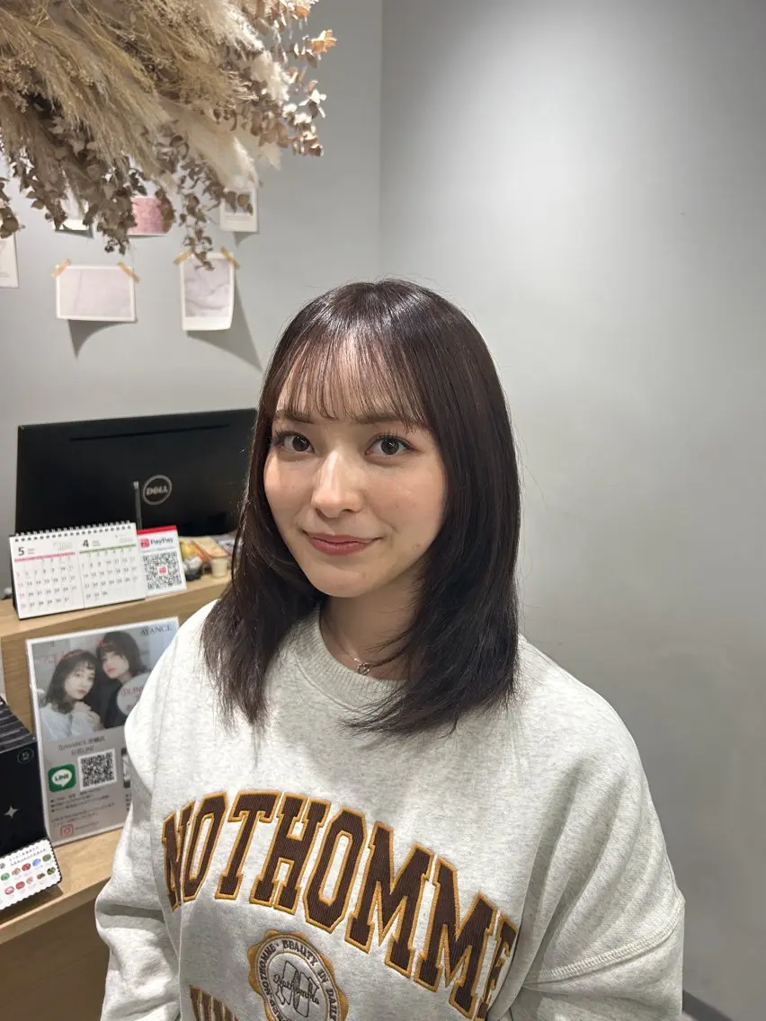 ミディアム カラー ミディアムレイヤー レイヤーカット 韓国ヘア×レイヤー カット/上田丈也のヘアスタイル