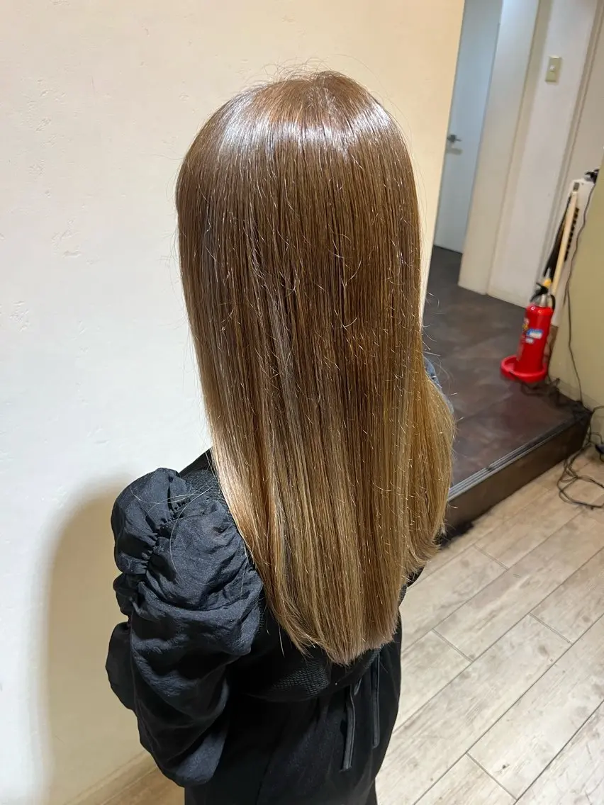 ロング トリコ 都島店のヘアスタイル