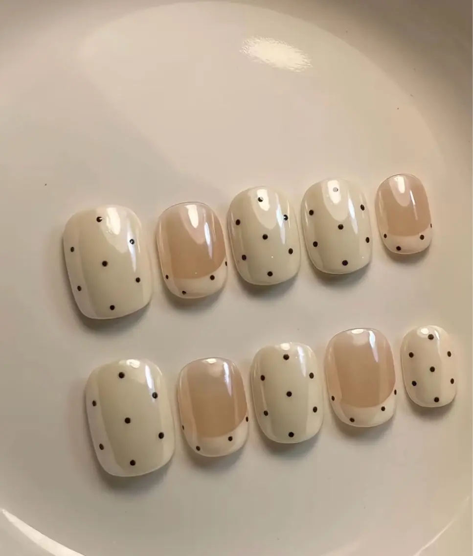 ネイル 秋 Nailsのネイルデザイン