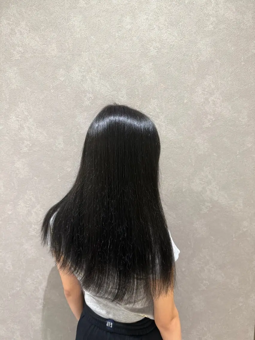カラー Lee京橋 Rinのヘアスタイル