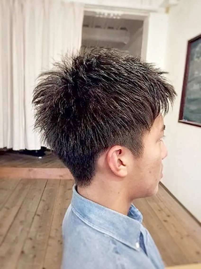 ショート カラー メンズ nest のヘアスタイル