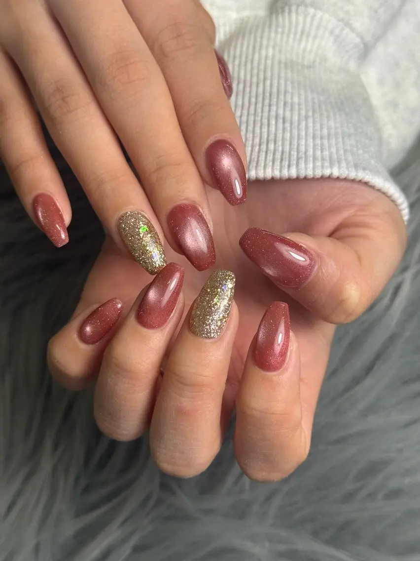 ネイル 氷ネイル・うるうるネイル 赤色 ハンドネイル nail salon h🎀小夏のネイルデザイン