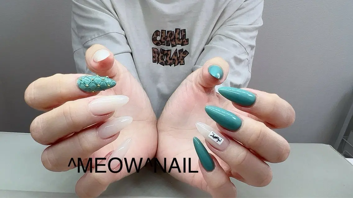 ネイル ネイルチップ ハンドネイル ^MEOW^ salonのネイルデザイン