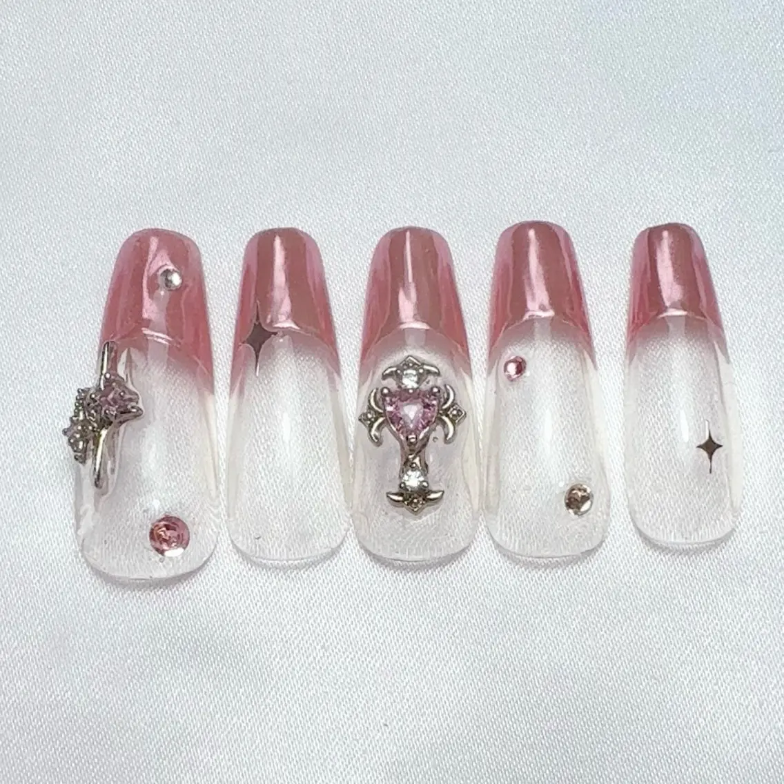 ネイル NailOnason ナナのネイルデザイン