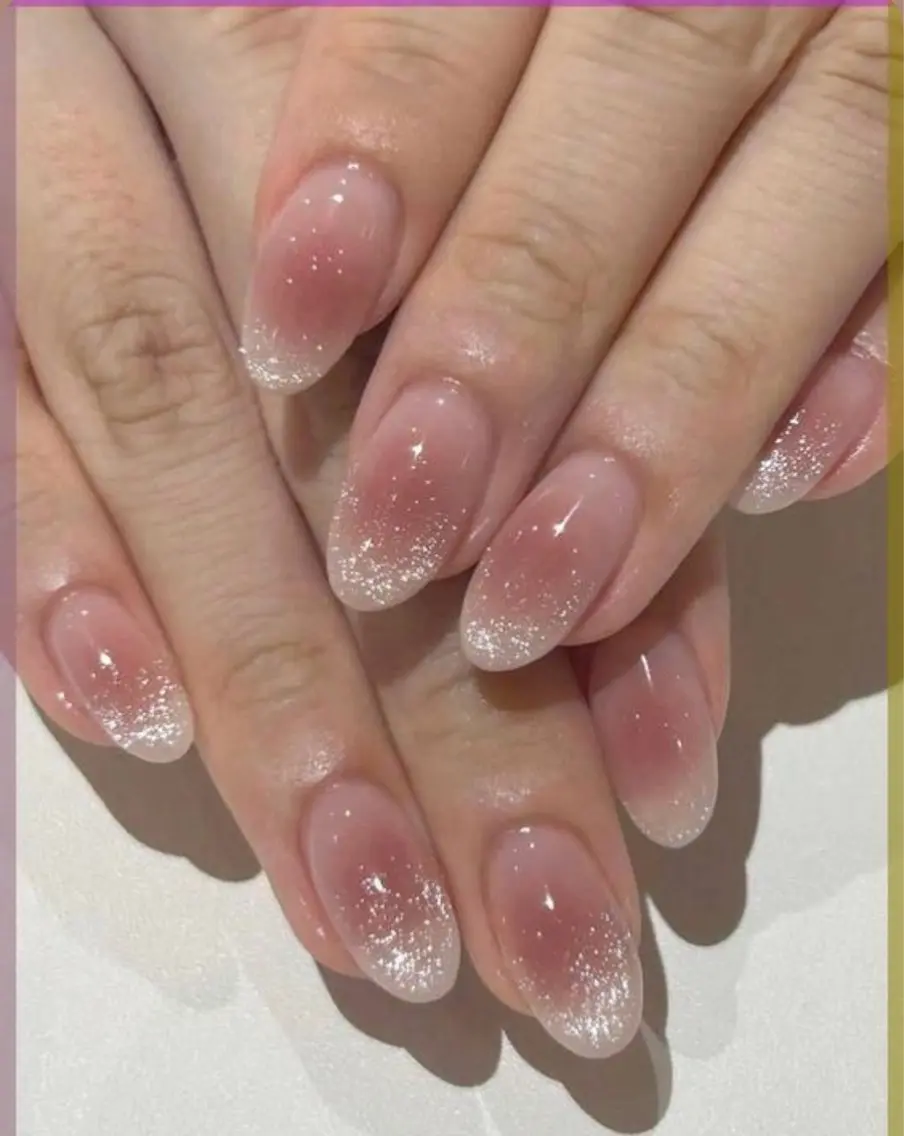 ネイル チークネイル マグネットネイル THAO EMI NAILSのネイルデザイン