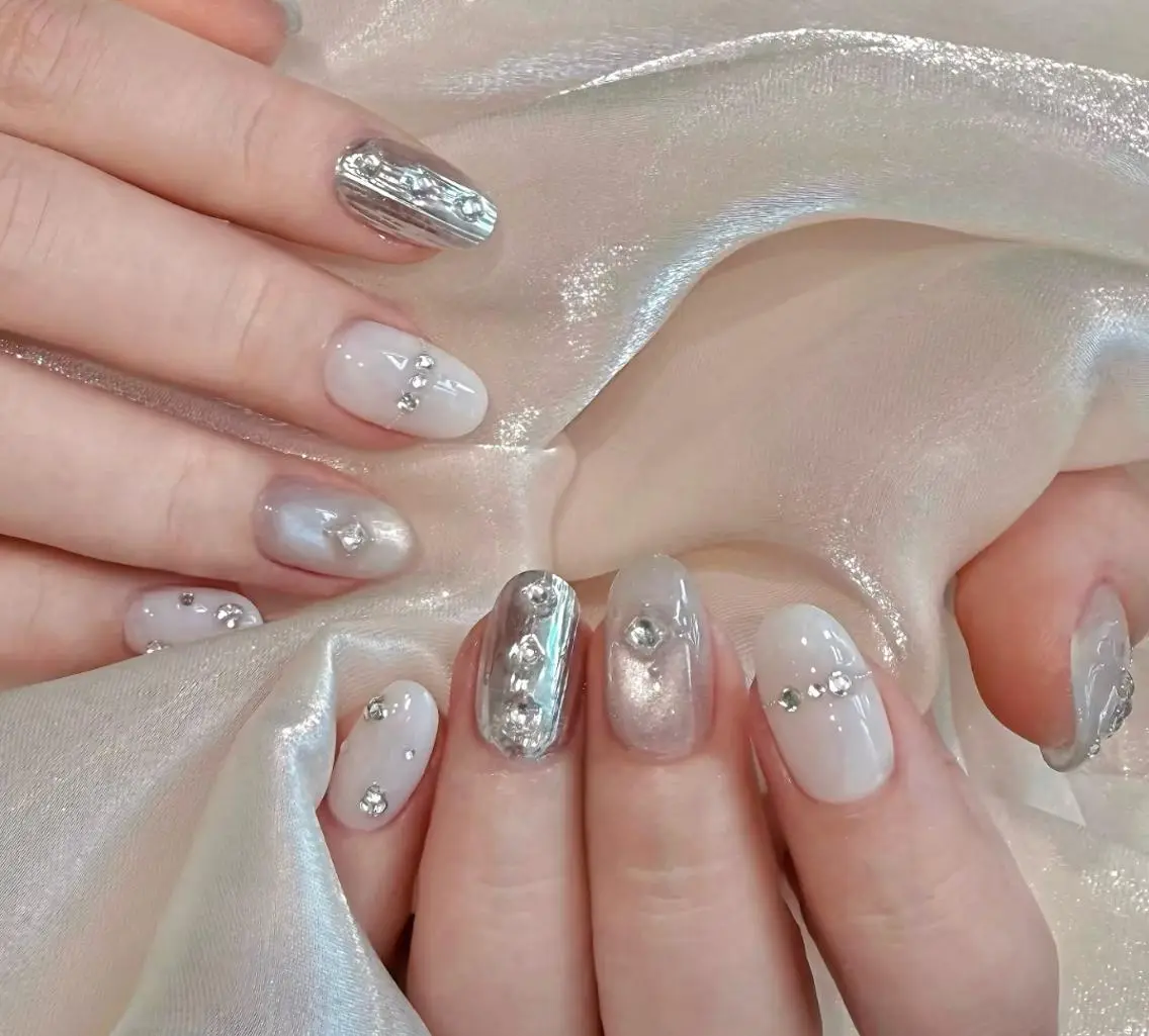 ネイル ハンドネイル 🎀 UU_nailのネイルデザイン