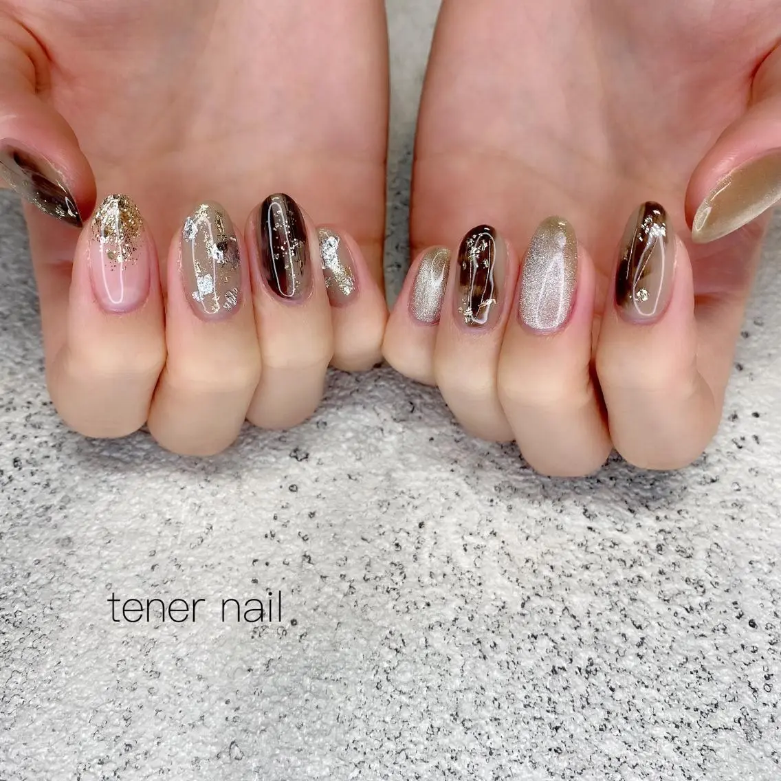 ネイル ブラウン ニュアンスネイル テネルネイル tener nailのネイルデザイン