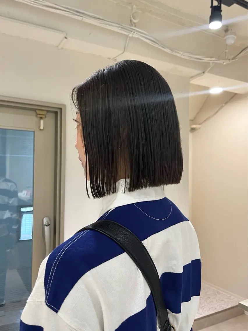 ショート カラー 透明感カラー ボブ カット KANO🌷 艶カラーのヘアスタイル