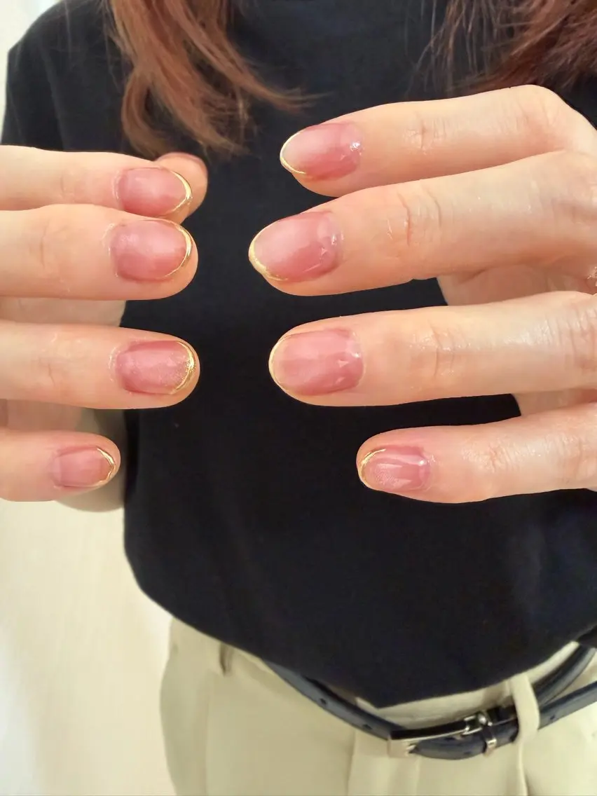 ネイル フレンチネイル マグネットネイル ミラーネイル ハンドネイル hare nail .のネイルデザイン