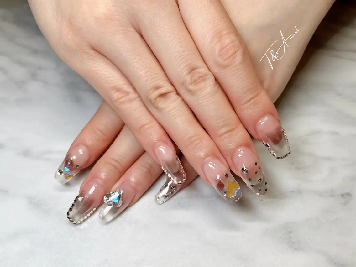 ネイル クリアネイル 長さ出し ジェルネイル ハート キラキラネイル T&A nailのネイルデザイン