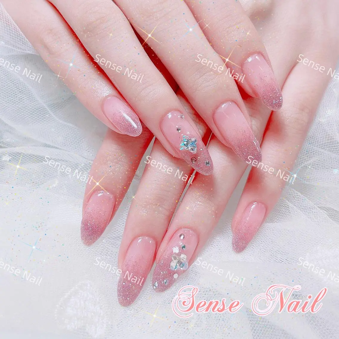 ネイル ハンドネイル ハンドケア Feinn Ink💕のネイルデザイン