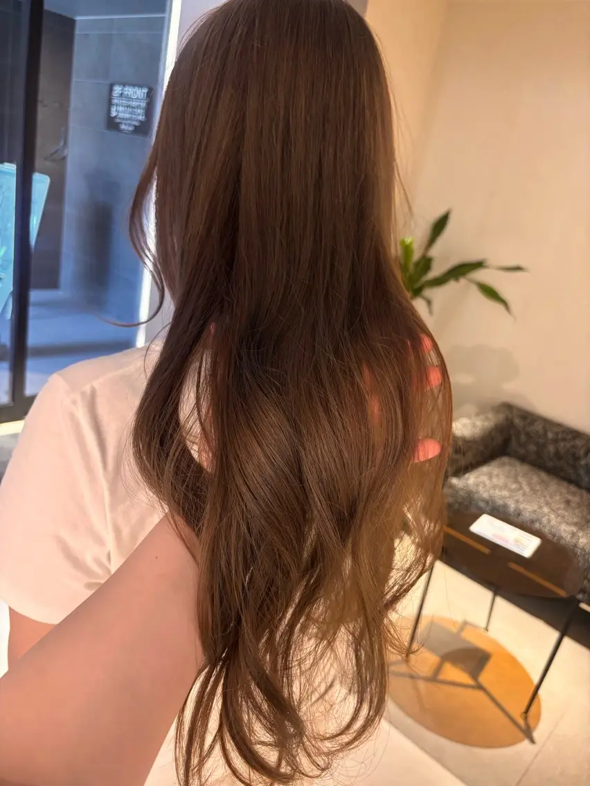 ロング カラー ベージュカラー 透明感カラー ハイトーンカラー 髪質改善 似合わせカット カット ヘアカラー トリートメント RABU 髪質改善/ 縮毛矯正/名古屋伏見のヘアスタイル