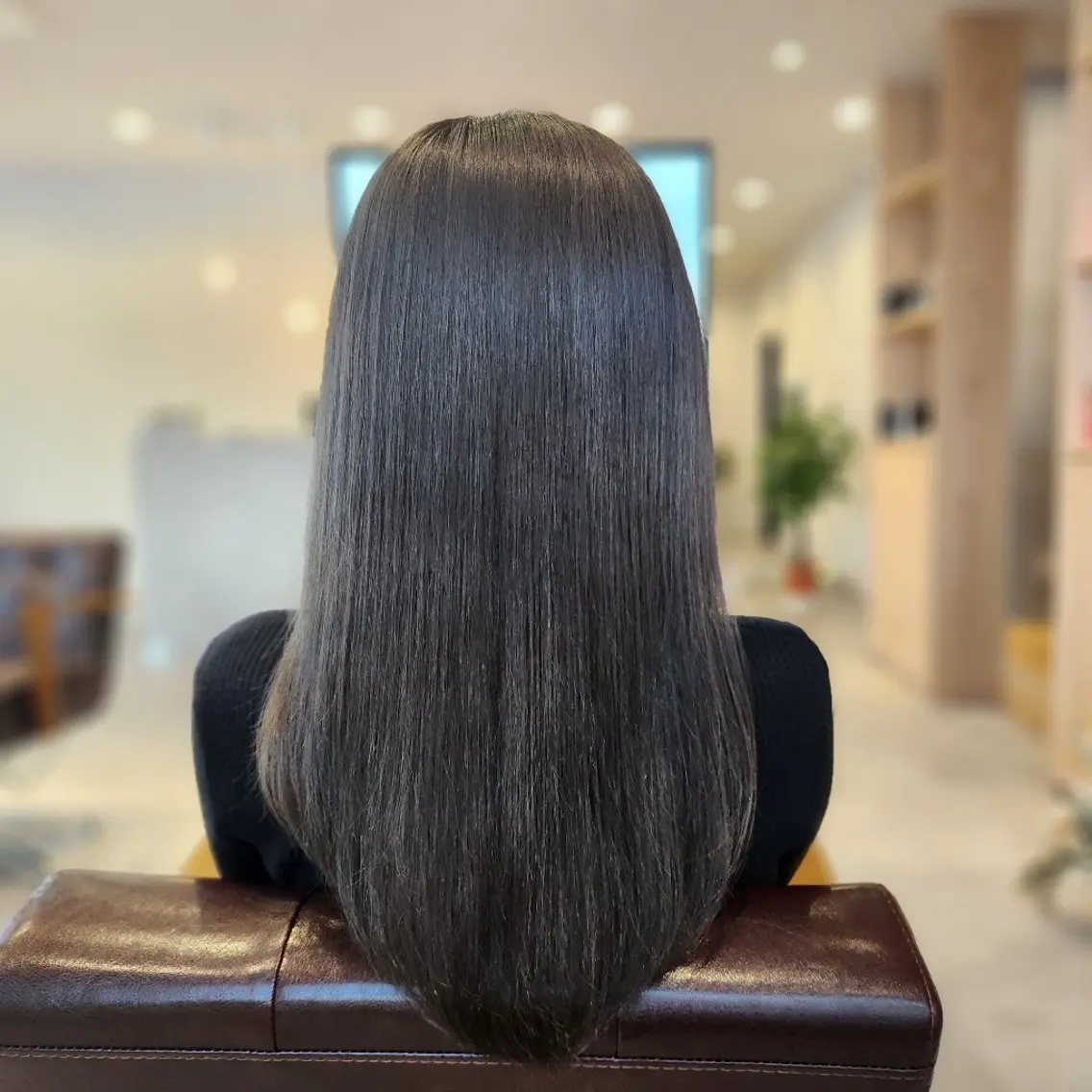 セミロング カラー ブラウンカラー ダークグレー シールエクステ🎀 ホシノ🕒ユウカのヘアスタイル