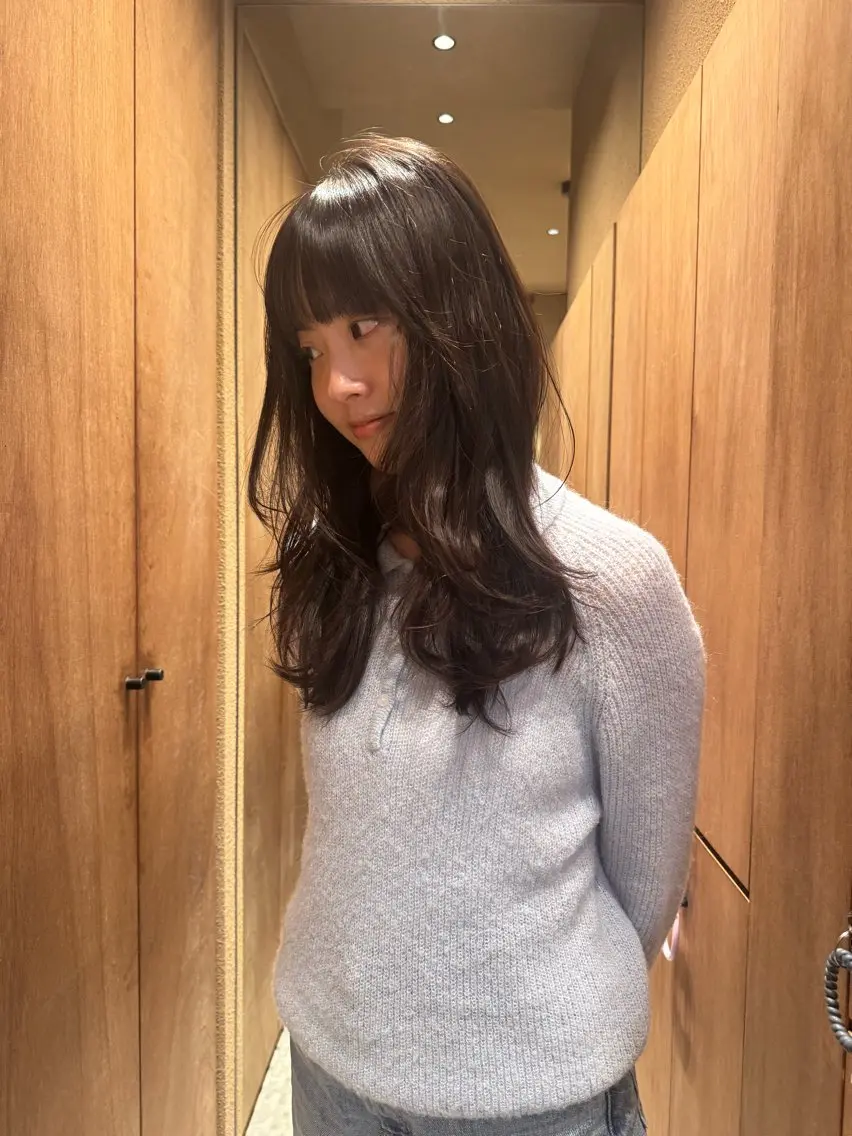 ロング hina 🛋️ブリーチカラーのヘアスタイル