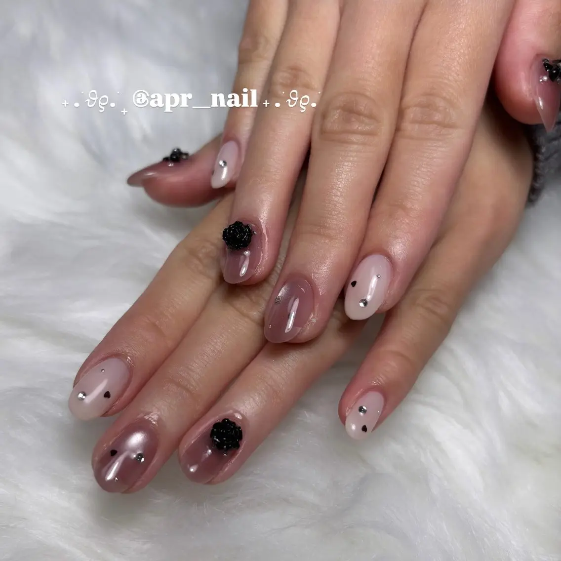 ネイル マグネットネイル Nailsalon apricotのネイルデザイン