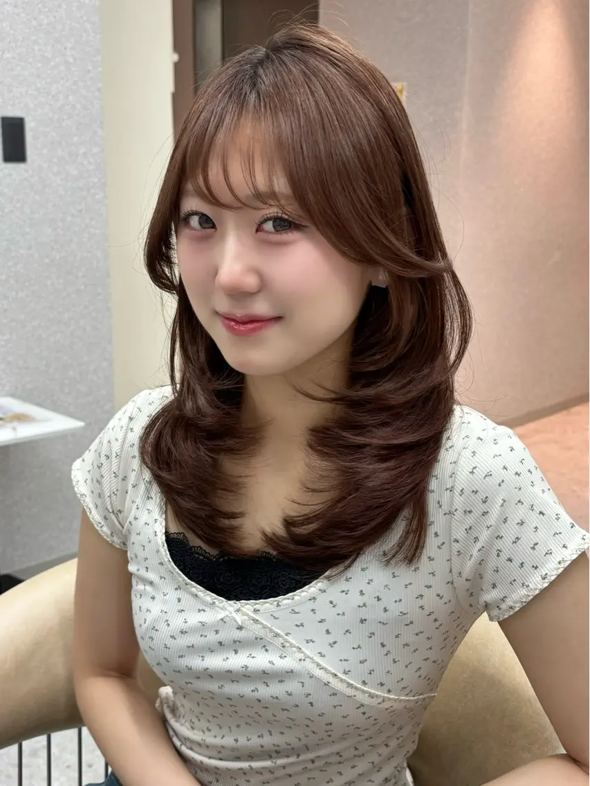 セミロング カラー ヘアアレンジ ブリーチ 透明感カラー ブリーチなしカラー ヘアカラー トリートメント 艶カラー¦モテヘア¦ まなみ🎀💞のヘアスタイル