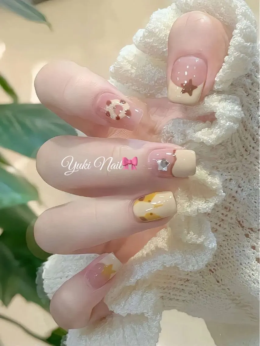 ネイル ジェルネイル ニュアンスネイル オフィスネイル ワンカラーネイル シンプルネイル ハンドネイル ユキ Ｎailsのネイルデザイン