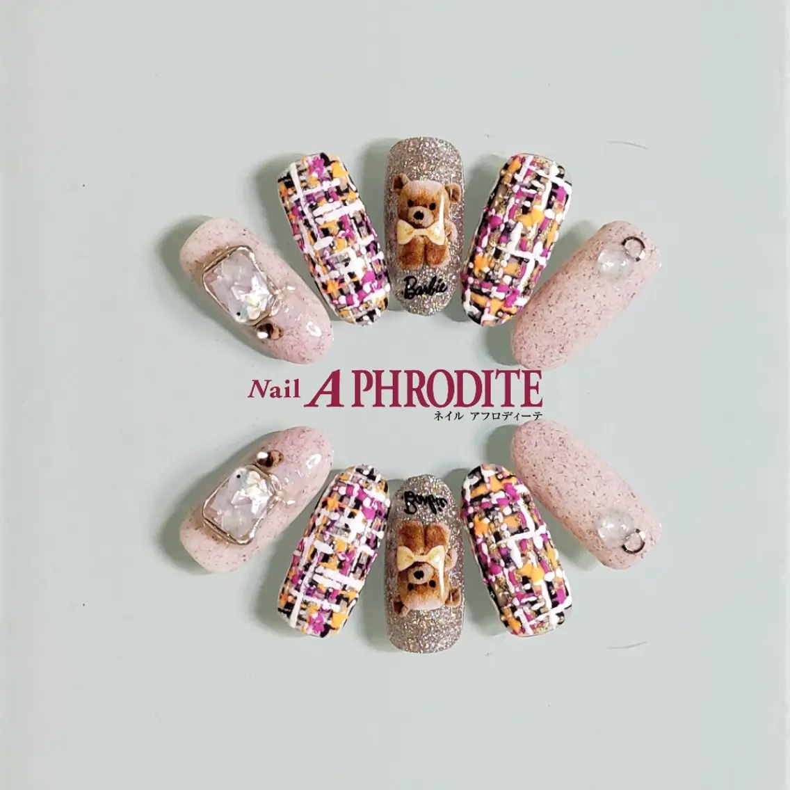 ネイル ジェルネイル ニュアンスネイル スカルプネイル ソフトジェル ネイルチップ Nail Aphroditeのネイルデザイン